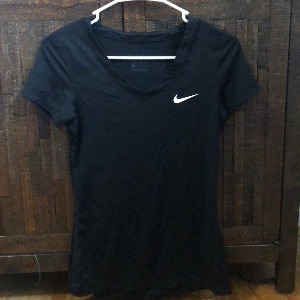 Nike performance vneck